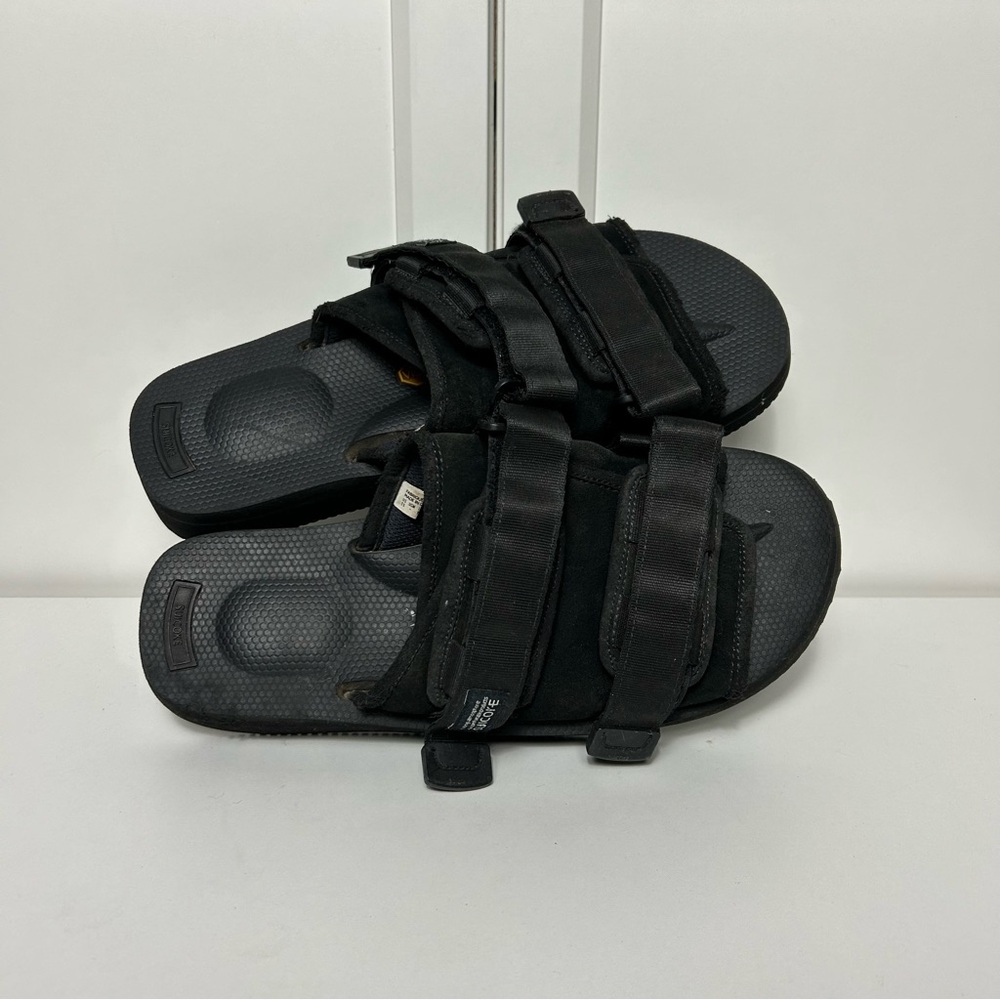 Suicoke moto-vs black slide sandals - Picture 6 of 10